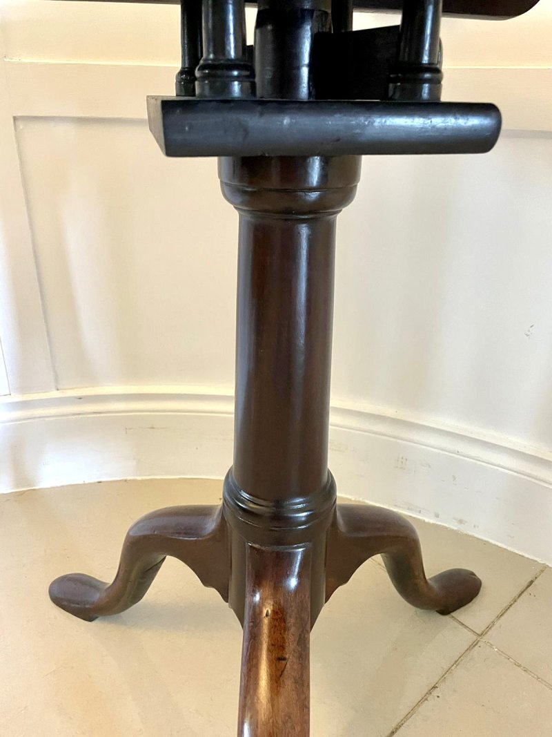 Superb Quality Antique George III Mahogany Lamp Table - Image 8